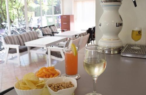 Fogliano Marina Hotel | Hotel Ville De Paris