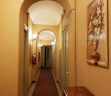 Historic Centre Hotel | Hotel Vinzaglio