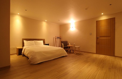 Goyang Hotel | Hotel violet