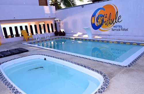 Barra de Potosi Hotel | Hotel Vista Guamilule