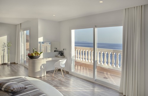 Almadraba-Canyelles Hotel | Hotel Vistabella