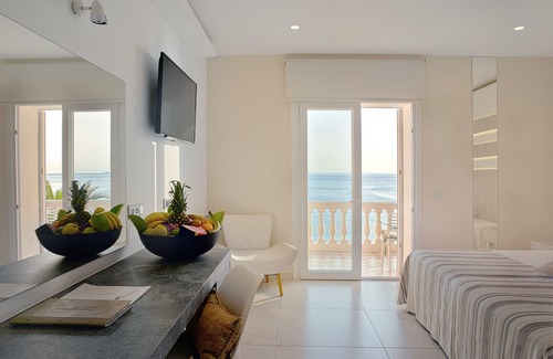 Almadraba-Canyelles Hotel | Hotel Vistabella