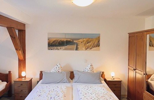 Lahnstein Hotel | Hotel Waldhaus-Lahnstein, room 2, triple room on the upper floor incl. breakfast