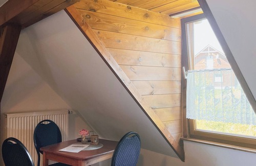 Lahnstein Hotel | Hotel Waldhaus-Lahnstein, room 2, triple room on the upper floor incl. breakfast