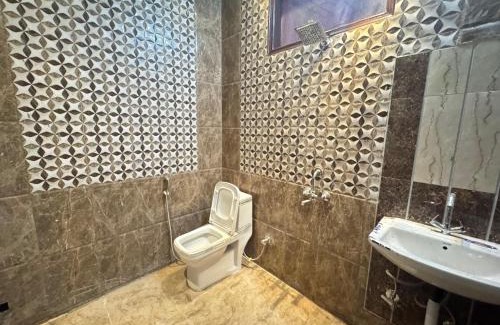 Noida Hotel | Hotel Warm Welcome