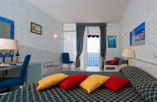 Marina Piccola Hotel | Hotel Weber Ambassador