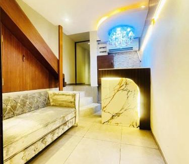 Andheri Hotel | Hotel Winton