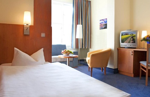 Sellin Hotel | Hotel Xenia
