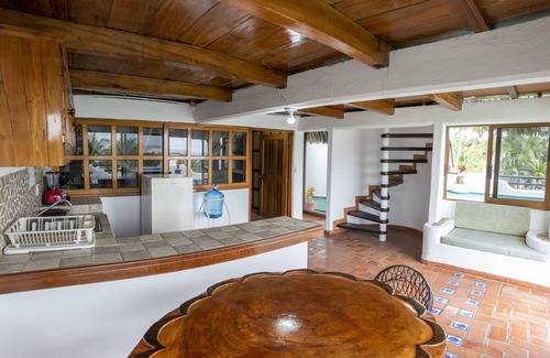 Brisas de Zicatela Hotel | Hotel y Bungalows Acuario