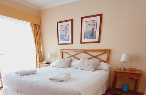 Natales Hotel | Hotel y Cabañas Llanuras de Diana- Caja Los Andes