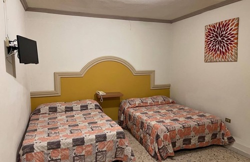 Zona Centro Hotel | HOTEL Y RESTAURANT REAL PLAZA JACONA