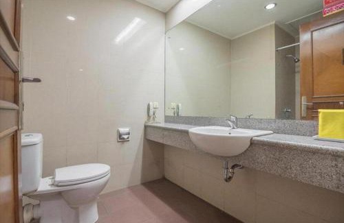Sukaluyu Hotel | Hotel Yehezkiel Surapati Mitra RedDoorz