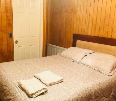 Punta Arenas Hotel | Hotel Yellow Submarine
