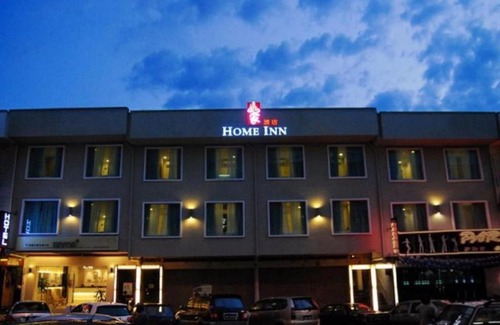 Taman Segar Hotel | Hotel Zamburger Taman Segar - Previously Home Inn Taman Segar