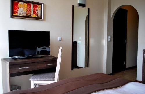 Shiligarnika Hotel | Hotel Zara