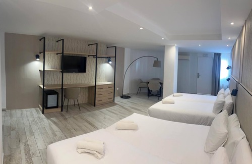 Torremolinos Hotel | Hotel Zen Airport with Free shuttle