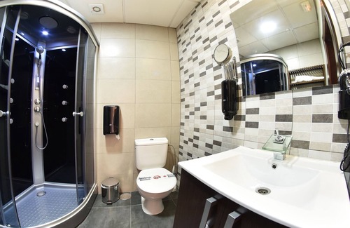Torremolinos Hotel | Hotel Zen Airport with Free shuttle