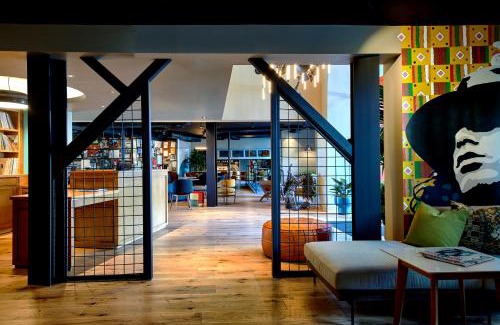 West Hollywood Hotel | Hotel Ziggy On Sunset