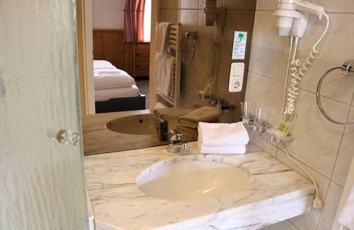 Adenau Hotel | Hotel Zum Wilden Schwein