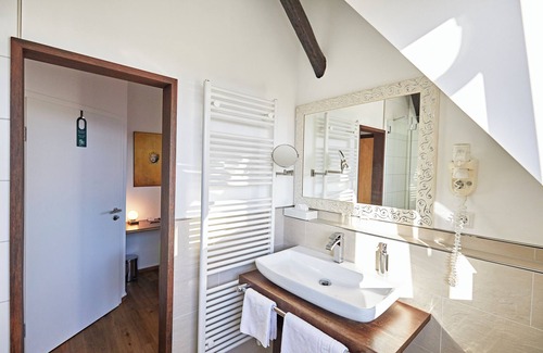 Wiedenbruck Bed & Breakfast | Hotel Zur Wartburg
