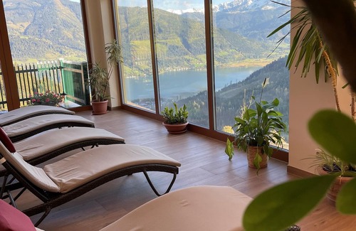Zell am See Apartment | Hotelappartement Erlberg Frühstück - Berghotel Jaga-alm
