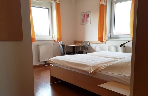 Dachau District House | Hotelino