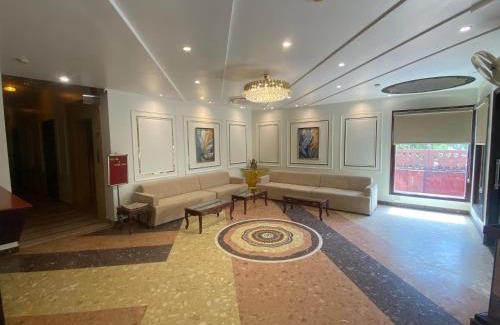 Taj Ganj Hotel | HotelMaple Ridge