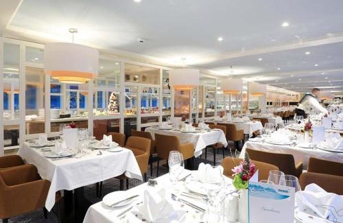 Golzheim Boat Rental | Hotelships Holland, Messe Hotelboat