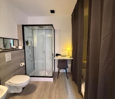 Marktbreit Apartment | Hotelwohnung mit integrierter Küche & Bad