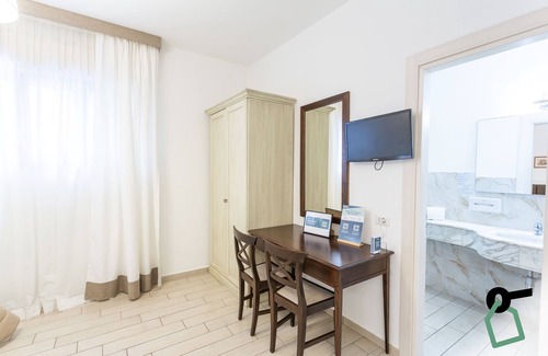Massa Lubrense Hotel | Hotiday Room Collection - Massa Lubrense