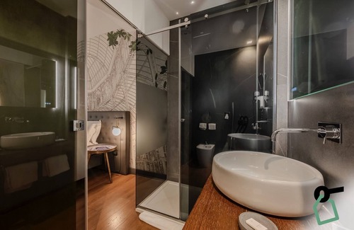 Castellammare Bed & Breakfast | Hotiday Room Collection - Palermo Palco Noir