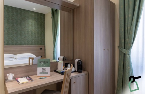 Sallustiano Hotel | HOTIDAY Room Collection - Roma Porta Pia