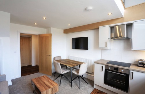 Kirkheaton Apartment | Hotl Aparts at Deal House