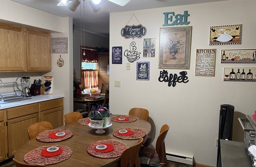 Elka Park House | Hottub, Sauna, Deck, Backyard, Hi-Speed Internet