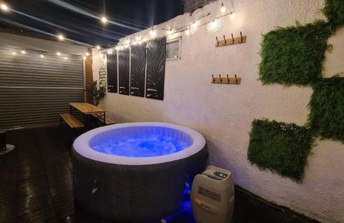 Sunderland House | HotTub,Sauna,Massage,BBQ,Games,Beach!