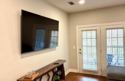Oxford Condo | Hotty Toddy Hideaway: 2-bedroom condo close to campus - NEW LISTING