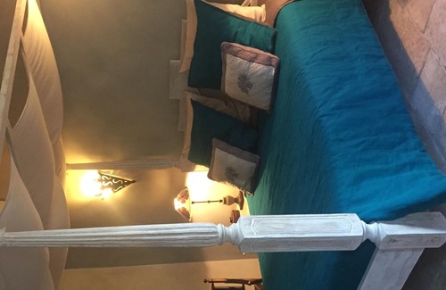 Arpaillargues-et-Aureillac House | House 18s, 12/15 pers Pool