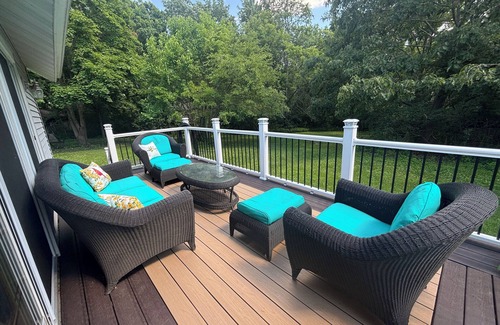 Honey Creek House | House - 1 minute to Alpine Valley Ski Hill. 5 acres with fireplace
