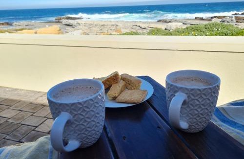 Hermanus House | House 10-on-Sea