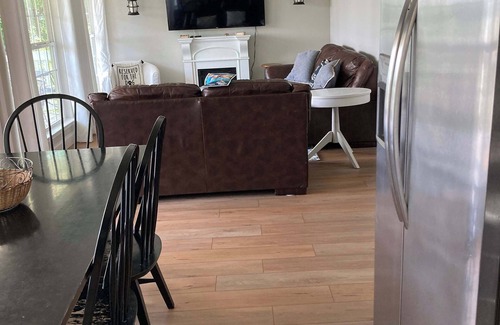 Leesburg House | House #16 - Weiss Decision - (No pets) Lake View
