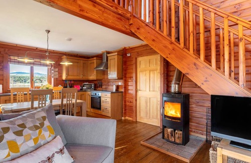 Aberchirder House | House ∙ 2 bedrooms ∙ 5 guests