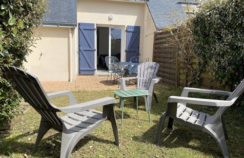 La Turballe House | House, 2 bedrooms, 400 m from the beach and center, garden of 150 m²