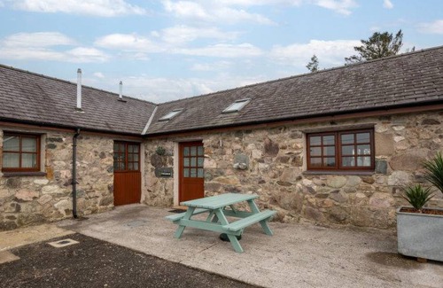 Brynrefail House | House ∙ 2 bedrooms ∙ 4 guests