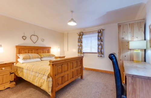 Brynrefail House | House ∙ 2 bedrooms ∙ 4 guests