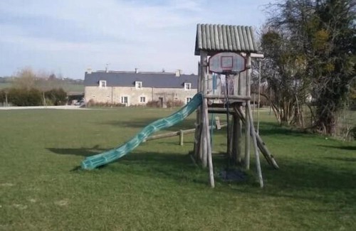 Crouay House | House 20 mn from the beaches, 7 people, neat decoration, fully equipped