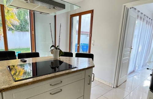 Le Perreux-sur-Marne House | House 204m² Le Perreux sur Marne