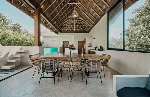 La Veleta Villa | House 240 m2, 6 bedrooms,12 persons, 3 Jacuzzi,2 Swimming pools,Wifi fiber optic