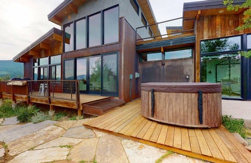 Mount Crested Butte House | House ∙ 3 bedrooms ∙ 10 guests