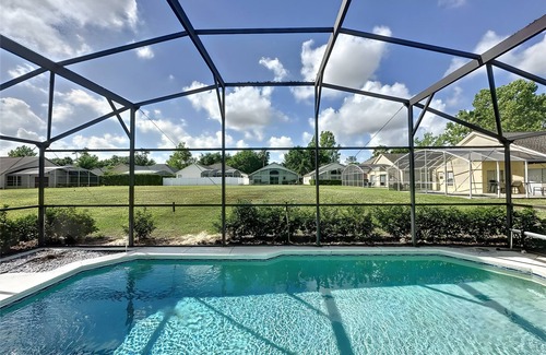 Westridge House | HOUSE 4 Bdr Oasis -Saltwater Pool & Solar 334