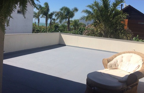 Morro das Pedras House | HOUSE 4 SUITES, IN CLOSED CONDO, FRONT SEA,